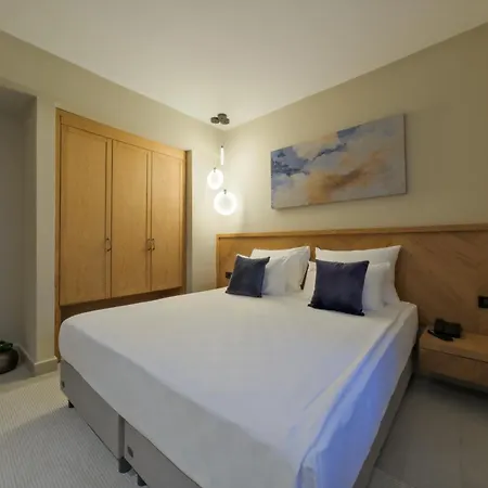 Siu Collection Hotel 5*